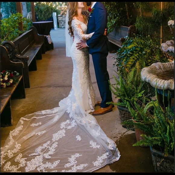 Stella York Bridal Gown Style #6729 - Picture 6 of 8